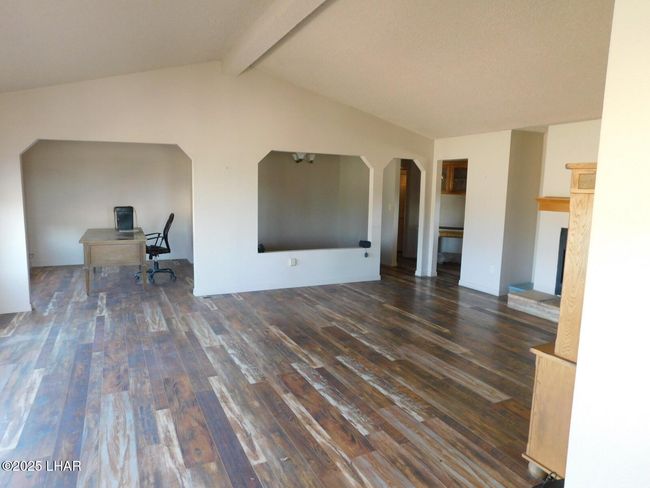 25342 Horseshoe Ln, House other with 3 bedrooms, 2 bathrooms and null parking in Bouse AZ | Image 4