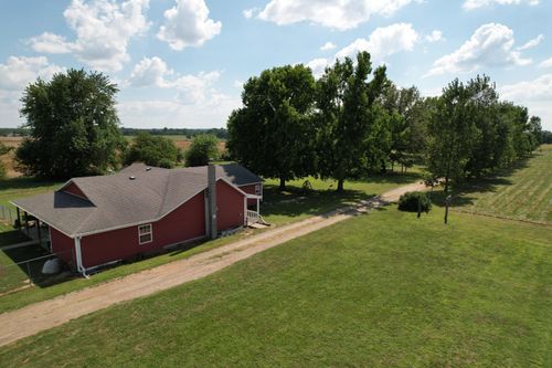 17170 Lawrence 1160, Aurora, MO, 65605-6926 | Card Image