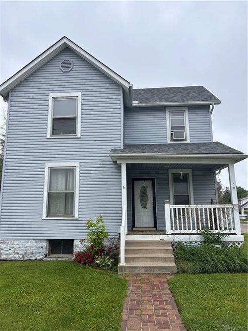 4 E Mckinley St, Brookville, OH, 45309-1717 | Card Image