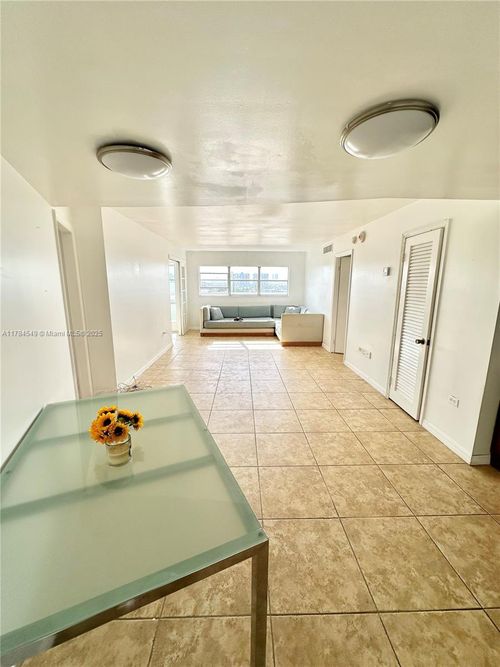 apt-11h-1881 Washington Ave, Miami Beach, FL, 33139-7440 | Card Image
