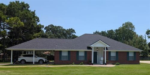 6220 32nd St, Groves, TX, 77619-4511 | Card Image