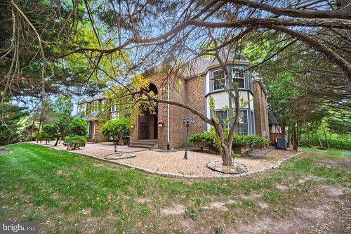 5600 Braddock Farms Way, CLIFTON, VA, 20124-1315 | Card Image