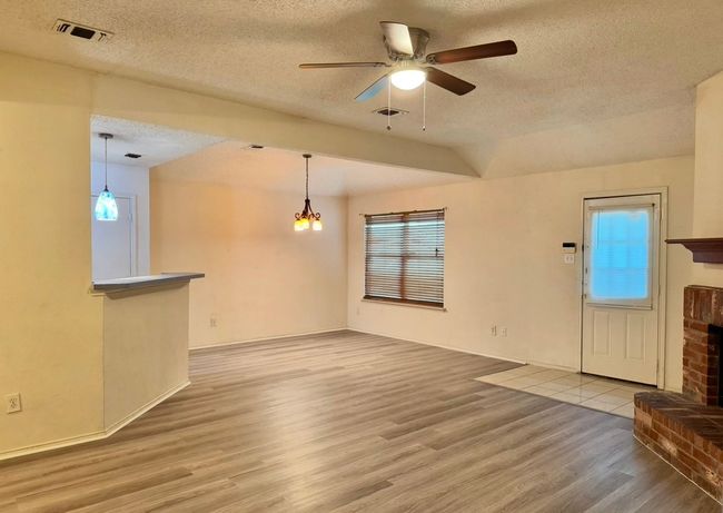 1424 Spicewood Dr, House other with 3 bedrooms, 2 bathrooms and null parking in Mesquite TX | Image 8