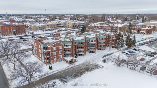 201-121 Water St W, Cornwall, ON, K6J5T8 | Card Image