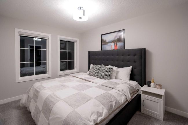 112 Carringsby Manor Nw, Home with 3 bedrooms, 2 bathrooms and 4 parking in Calgary AB | Image 42