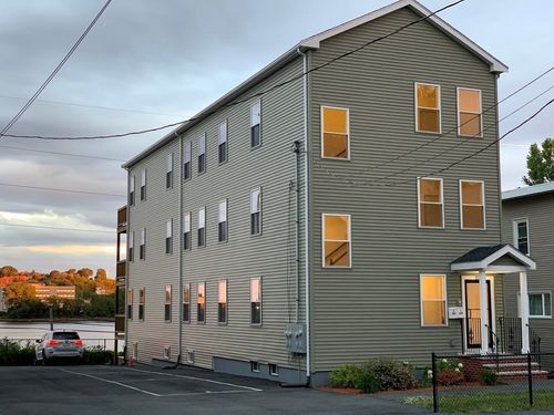 3-375 Crescent Ave, Chelsea, MA, 02151 | Card Image