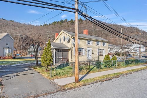 3 Delaware Street, Port Jervis, NY, 12771 | Card Image