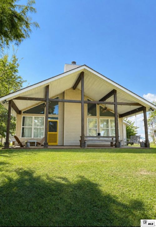 221 Osceola Road, St. Joseph, LA, 71366 | Card Image