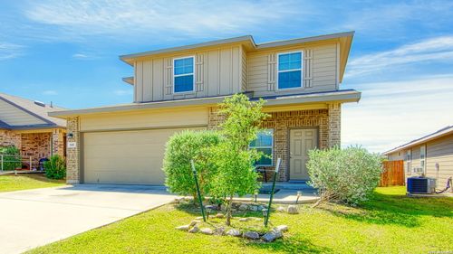 141 Bunkers Hill Rd, Floresville, TX, 78114-0049 | Card Image