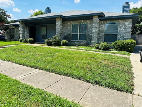 2305 Dalewood Ln, Bedford, TX, 76022-7739 | Card Image