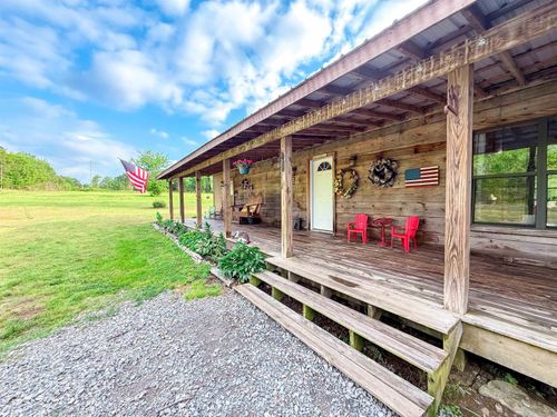 1139 Fayes Forest Rd, Clinton, AR, 72031-6037 | Card Image