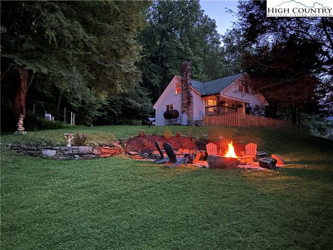 Looking down at fire pit | Image 15