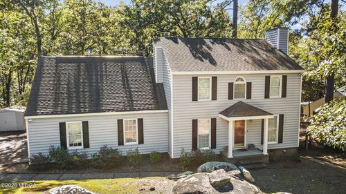 112 Southern Pines Cir, Macon, GA, 31211-6322 | Card Image