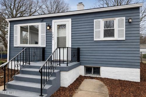 1748 Georgia Ave, Toledo, OH, 43613-5214 | Card Image