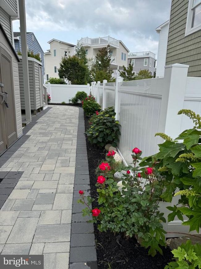 10 W Essex Ave, Home with 3 bedrooms, 3 bathrooms and null parking in Harvey Cedars NJ | Image 57