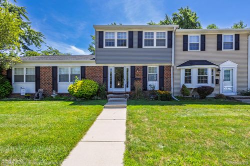 19705 Hayes Ct, Northville, MI, 48167-2503 | Card Image