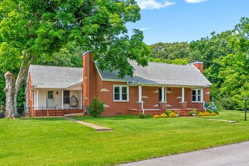 6085 Blue Springs Rd, Cadiz, KY, 42211-8738 | Card Image