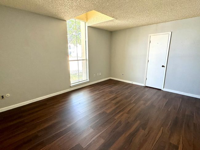 3400 Ambassador Row, Townhouse with 3 bedrooms, 3 bathrooms and null parking in Dwg TX | Image 11
