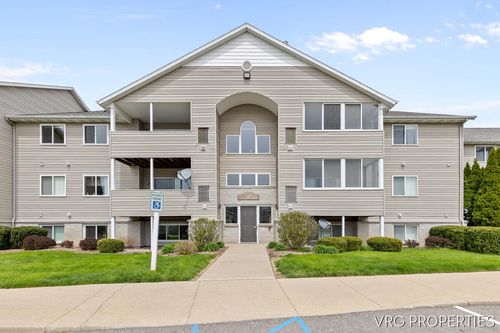 46-8354 Jasonville Ct Se, Caledonia, MI, 49316-8148 | Card Image