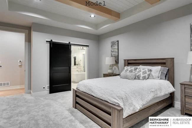 3902 S 212 Th St, House other with 4 bedrooms, 4 bathrooms and 4 parking in Elkhorn NE | Image 34