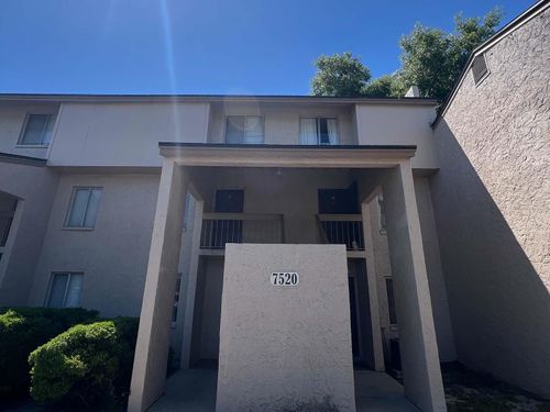 39-7520 Needle Leaf Pl, TAMPA, FL, 33617-8507 | Card Image