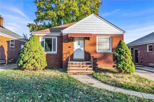 3424 Fortune Ave, Parma, OH, 44134-2249 | Card Image