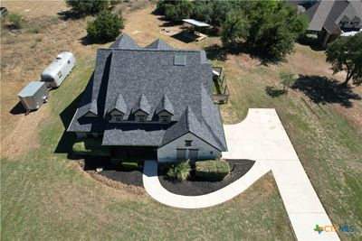 320 Mill Run, House other with 3 bedrooms, 2 bathrooms and null parking in New Braunfels TX | Image 2