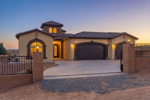 6734 Milpa Alta Rd Ne, Rio Rancho, NM, 87144-5636 | Card Image