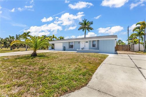 433 Glenridge Ave Nw, Port Charlotte, FL, 33952 | Card Image