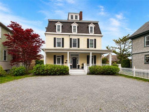 1-15 Narragansett Ave, Newport, RI, 02840-6892 | Card Image
