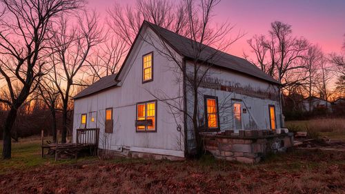 210 N Oak St, Salem, AR, 72576-9738 | Card Image