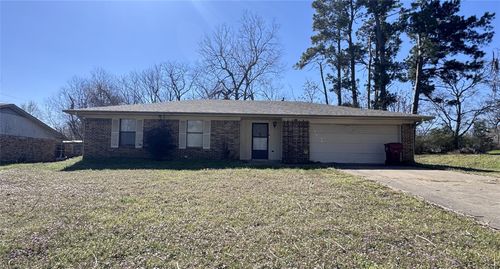 105 W Rutherford St, Mount Vernon, TX, 75457-3335 | Card Image