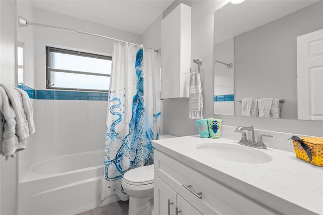 770 Nw 77 Th Ave, House other with 3 bedrooms, 2 bathrooms and null parking in Plantation FL | Image 10