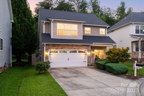 11 Dansford Ln, Arden, NC, 28704-6615 | Card Image