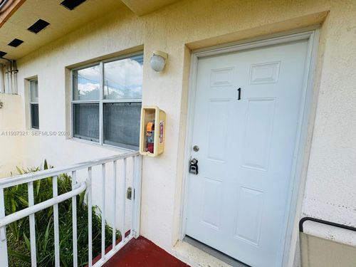 apt-1-1330 Nw 5th St, Miami, FL, 33125-4734 | Card Image