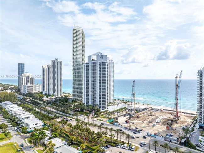 APT-405 - 18911 Collins Ave, Condo with 3 bedrooms, 4 bathrooms and null parking in Sunny Isles Beach FL | Image 19