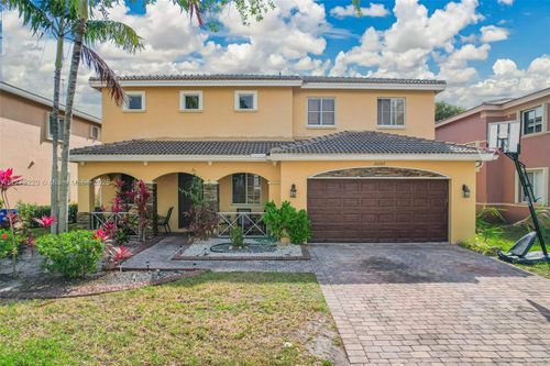 20507 Nw 9th Ave, Miami Gardens, FL, 33169-2395 | Card Image