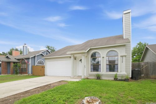 6322 Village Arbor, San Antonio, TX, 78250-5752 | Card Image