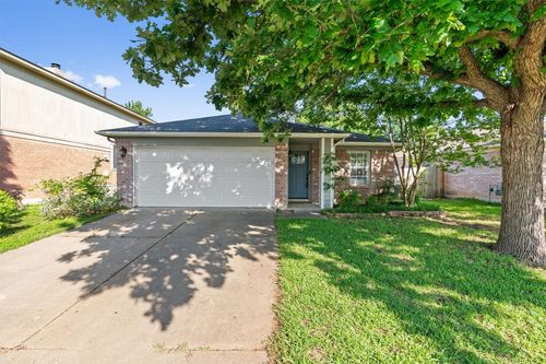 1102 Hughmont Dr, Pflugerville, TX, 78660-2236 | Card Image