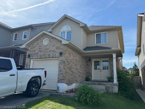 30 Tweedsdale Street, Kitchener, ON, N2R1W1 | Card Image