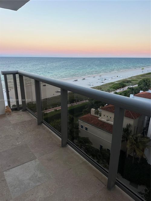 924-6039 Collins Ave, Miami Beach, FL, 33140-2247 | Card Image