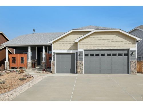 317 Kirkland Ln, Johnstown, CO, 80534-4633 | Card Image