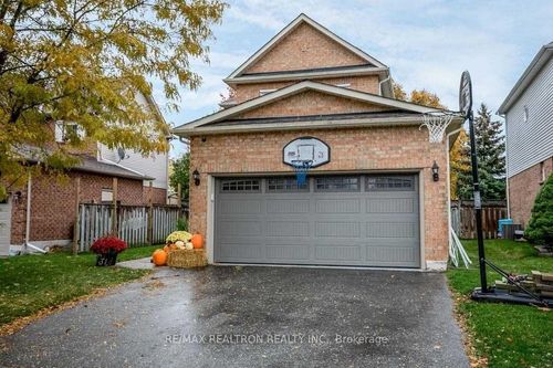31 Natanya Blvd, Keswick, ON, L4P3R4 | Card Image