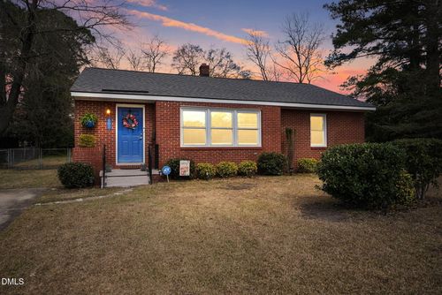 605 Pittman St, Goldsboro, NC, 27530-6137 | Card Image