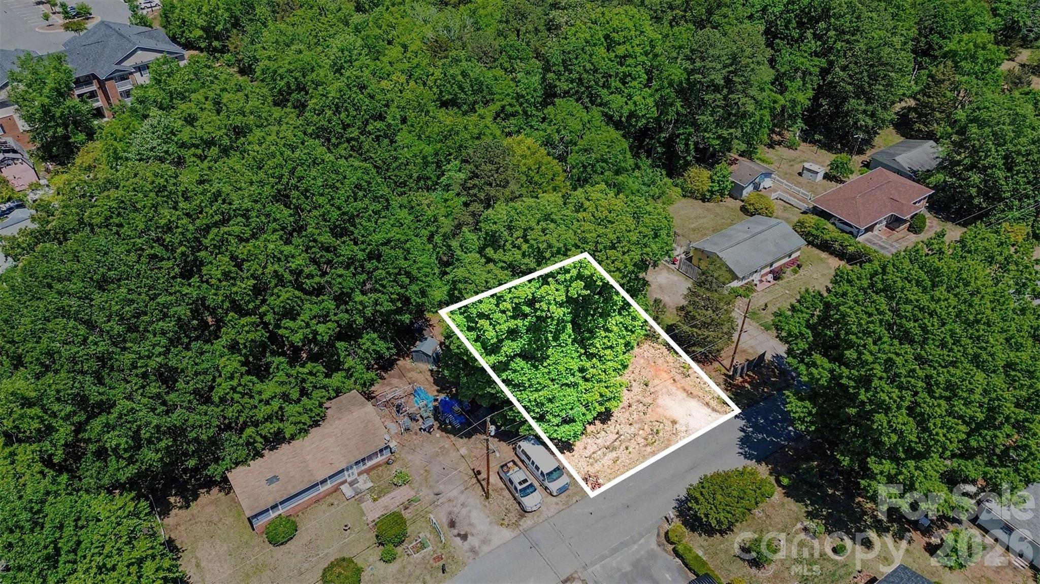 Land in Kannapolis