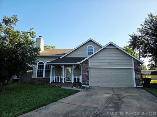2200 Sw Wolf Run Court, Claremore, OK, 74019 | Card Image