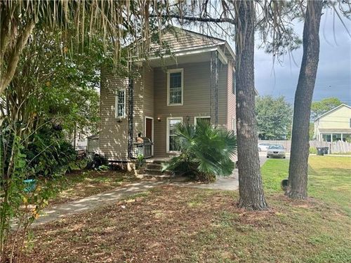 5810 General Haig St, New Orleans, LA, 70124-3736 | Card Image