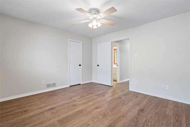 6910 Flintcove Dr, House other with 4 bedrooms, 3 bathrooms and null parking in Dallas TX | Image 31