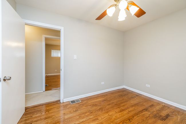 214 N Hunter St, House other with 3 bedrooms, 1 bathrooms and 2 parking in Thornton IL | Image 24