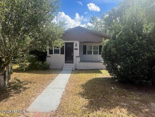2325 Westover Dr, PALATKA, FL, 32177-5735 | Card Image